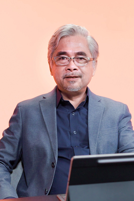 5.1 Microsoft - Từ "biết tuốt" đến "học tuốt"